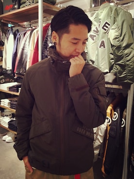 「AVIREX（アヴィレックス）のアイテム（ダウンジャケット/コート）」を使った、AVIREX HIDEO.Yさん（メンズ・168cm）の秋コーディネート