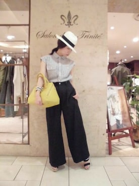 「Salon de la Trinite'/D'issy（サロン デュ ラ トリニーテ/ディッシー）のアイテム」を使った、Salon de la Trinite'恵比寿店スタッフさん（レディース・157cm）の春コーディネート