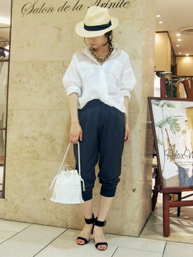 Salon de la Trinite'恵比寿店スタッフさん（レディース・157cm）の春コーディネート
