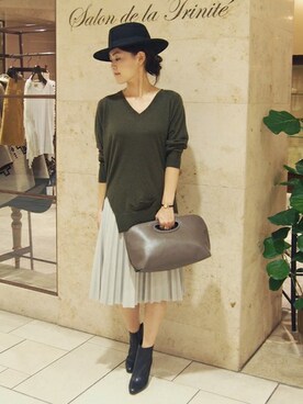 「pense'e（パンセ）のアイテム」を使った、Salon de la Trinite'恵比寿店スタッフさん（レディース・157cm）の秋コーディネート