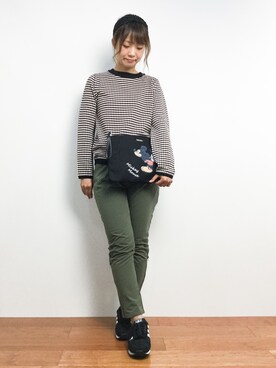 「Johnbull Private labo（ジョンブルプライベートラボ）のアイテム（スラックス）」を使った、tomoyoさん（レディース・159cm）の秋コーディネート