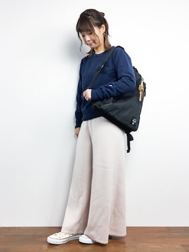 「Another Edition」｜「アイテム（スウェット）」を使った、tomoyoさん（レディース・159cm）の秋コーディネート