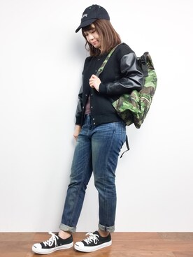 「NATURAL BEAUTY BASIC（ナチュラルビューティーベーシック）のアイテム（スタジャン）」を使った、tomoyoさん（レディース・159cm）の秋コーディネート