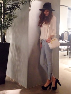 Akiko Kobayashiさんのコーディネート