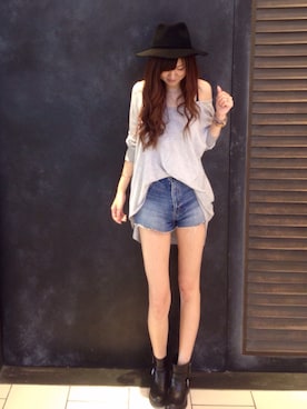 Akiko Kobayashiさんのコーディネート