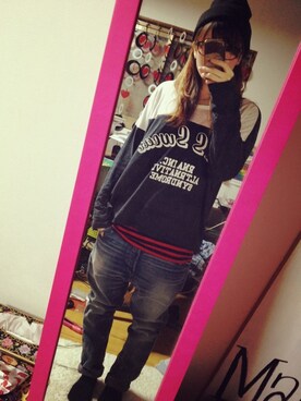 「RNA SWEAT（アールエヌエースウェット）のアイテム（デニムパンツ、その他）」を使った、ふくちゃんさん（レディース・156cm）の春コーディネート