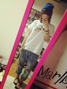 「RNA SWEAT（アールエヌエースウェット）のアイテム（デニムパンツ、グレー系）」を使った、ふくちゃんさん（レディース・156cm）の秋コーディネート