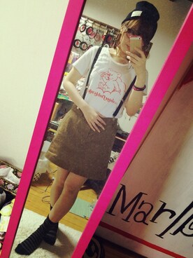 「RNA SWEAT（アールエヌエースウェット）のアイテム（Tシャツ/カットソー、ホワイト系）」を使った、ふくちゃんさん（レディース・156cm）の秋コーディネート