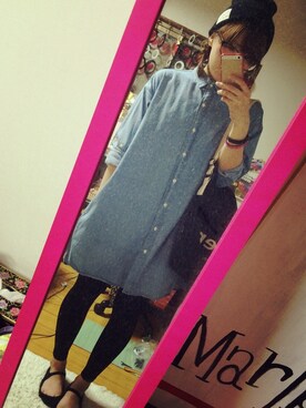 「UNIQLO（ユニクロ）のアイテム（シャツ/ブラウス、ブルー系）」を使った、ふくちゃんさん（レディース・156cm）の秋コーディネート