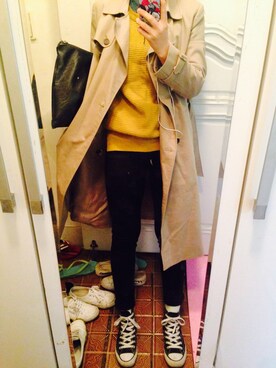 「CONVERSE（コンバース）のアイテム（スニーカー、ブラック系）」を使った、박나영さん（レディース・156cm）の秋コーディネート
