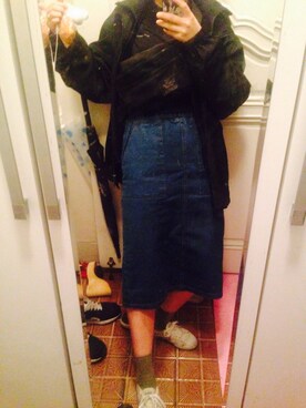 「no brand（ノーブランド）のアイテム（スニーカー、ホワイト系）」を使った、박나영さん（レディース・156cm）の春コーディネート