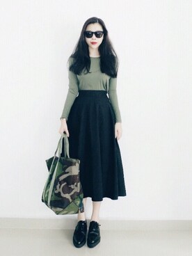 Yanyee Wanさんのコーディネート