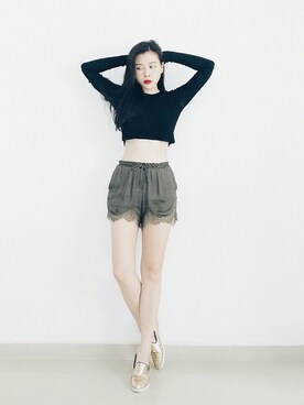 Yanyee Wanさんのコーディネート