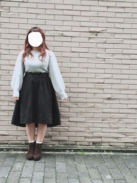 「one after another NICE CLAUP（ワンアフターアナザーナイスクラップ）の袖たっぷりワイドリブニット（ニット/セーター、ブルー系）」を使った、りのさん（レディース）の秋コーディネート