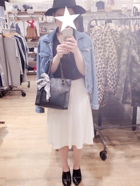 「HemStitchのアイテム（ハット、ブラック系）」を使った、shipoyanさん（レディース・156cm）の秋コーディネート