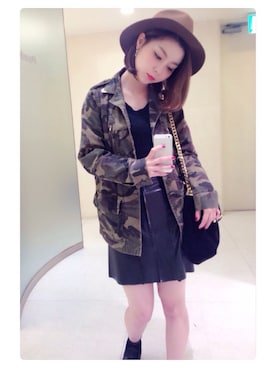 「アーミー」｜「アイテム（スウェット）」を使った、POEMさん（レディース・159cm）の秋コーディネート