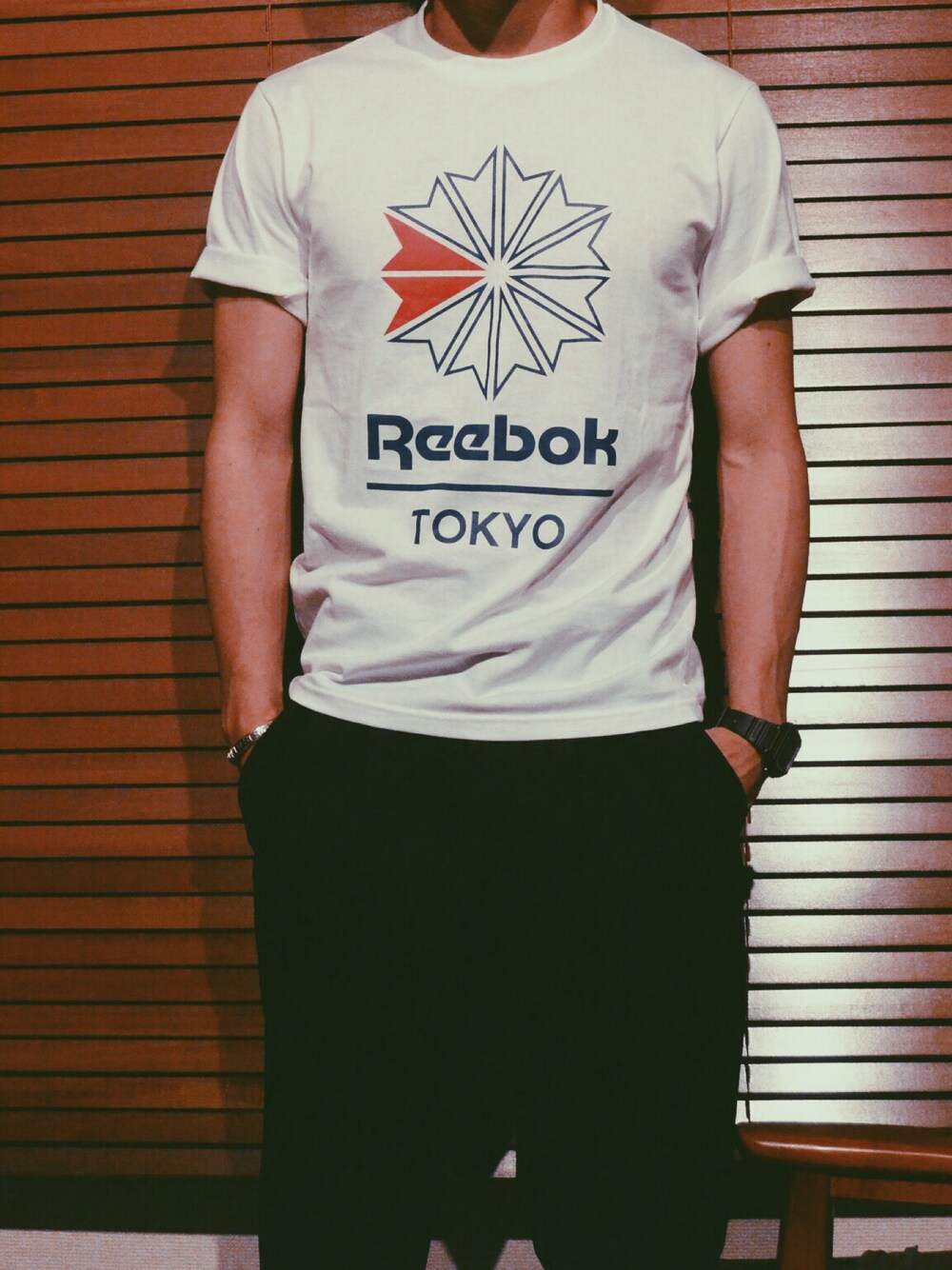 「リーボック(Reebok)、限定、アンルート、EN ROUTE(EN ROUTE)、シンプル」｜「Reebokのアイテム（Tシャツ/カットソー、ホワイト系）」を使った、tomokiさん（メンズ・170cm）の夏コーディネートの1枚目の写真