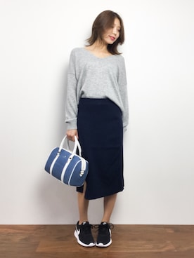 「Pi（ピーアイ）のアイテム」を使った、吉岡由梨子さん（レディース・158cm）の秋コーディネート