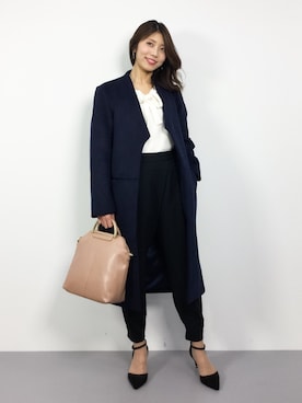 「ボウタイブラウス」｜「アイテム（チェスターコート）」を使った、吉岡由梨子さん（レディース・158cm）の秋コーディネート