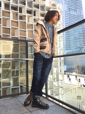「Danner（ダナー）のアイテム（シューズ）」を使った、みやたけ きょーすけさん（メンズ・173cm）の冬コーディネート