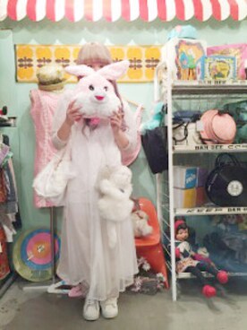 「ファンシー」｜「アイテム（ジャケット/アウター）」を使った、KAHOさん（レディース・162cm）の春コーディネート