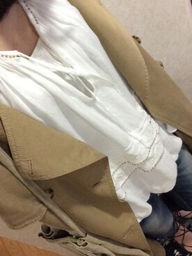 「Ungrid（アングリッド）のインディゴフレイドヘムストスリ（デニムパンツ）」を使った、mocoさん（レディース・157cm）の春コーディネート