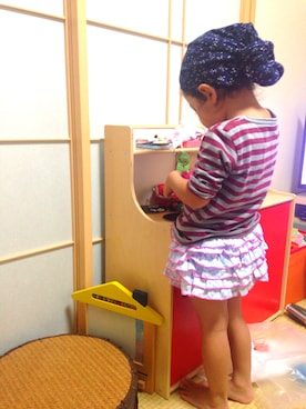「fafa（フェフェ）のアイテム（パンツ）」を使った、himariさん（キッズ・100cm）の秋コーディネート