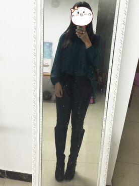 Lily Kungさんのコーディネート