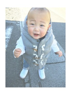 「babygap」｜「アイテム（ダウンベスト）」を使った、◌ｒｒさん（キッズ・70cm）の冬コーディネート