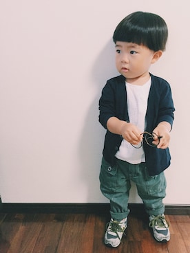 「カーゴパンツ」｜リヒトさん（キッズ・80cm）の秋コーディネート