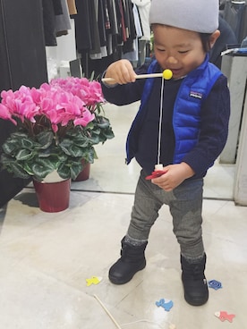 「ツイードパンツ」｜「アイテム（レッグウェア）」を使った、リヒトさん（キッズ・90cm）の冬コーディネート