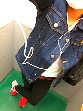 「AZUL by moussy（アズールバイマウジー）のTC天竺Vネック7分袖T（Tシャツ/カットソー、ホワイト系）」を使った、かんちゃんさん（メンズ・170cm）の秋コーディネート