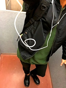 「vallettaのアイテム（ミリタリージャケット、ブラック系）」を使った、かんちゃんさん（メンズ・170cm）の冬コーディネート