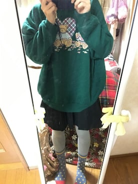 「アイテム（タイツ/ストッキング、シルバー系）」を使った、かほさん（レディース・156cm）の冬コーディネート