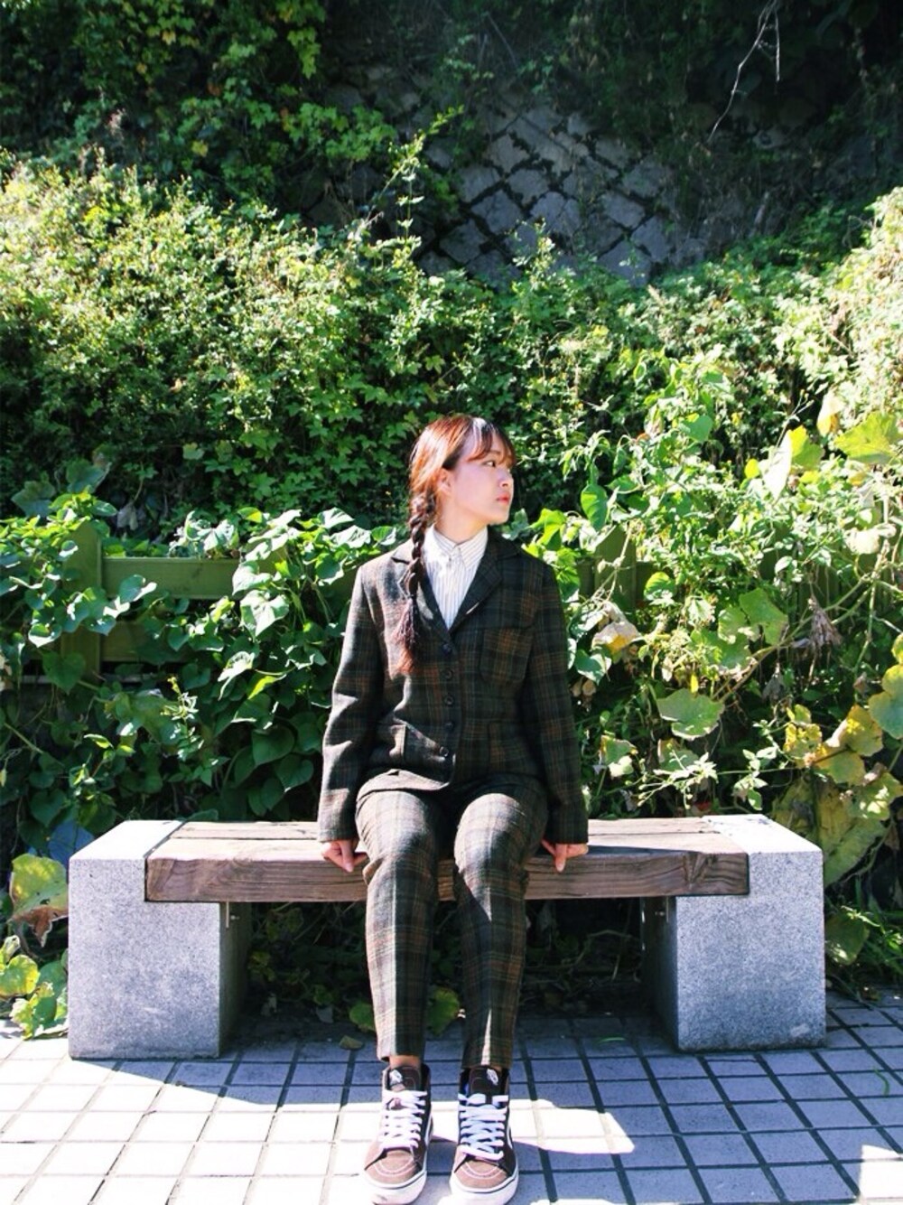 「yoyoandk、check、Suit、slacks、VANS、daily look」｜「yoyoandkのアイテム（シャツ/ブラウス、ベージュ系）」を使った、요요앤케이さん（レディース・163cm）の秋コーディネートの1枚目の写真