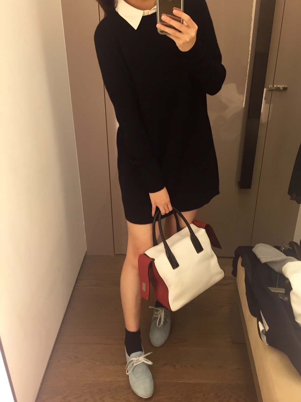 「SPORTMAXのアイテム（シャツ/ブラウス、ホワイト系）」を使った、劉宓宓さん（レディース・168cm）の夏コーディネートの1枚目の写真