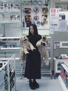 「Taiwan」｜「アイテム（雑貨/ホビー）」を使った、Emma Chenさん（レディース・153cm）の秋コーディネート