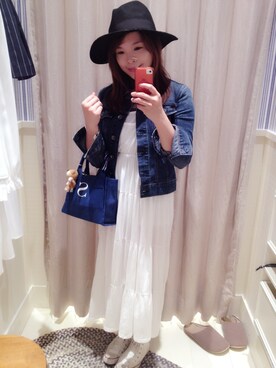 「ESPRIT（エスプリ）のアイテム（デニムジャケット）」を使った、小花さん（レディース・159cm）の秋コーディネート