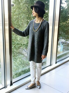 「アイテム（バレエシューズ、グレー系）」を使った、Le Talon 丸の内店スタッフさん（レディース・160cm）の冬コーディネート