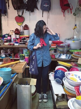 「blue」｜「アイテム（モカシン/デッキシューズ）」を使った、呂薇さん（レディース・158cm）の春コーディネート