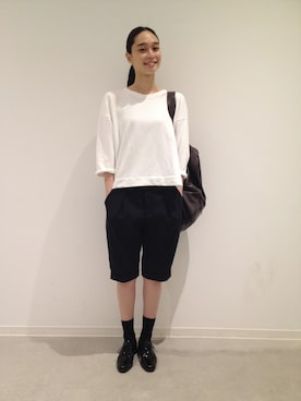 安宅葉奈さんのコーディネート