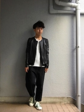 OKIRAKUのライダースジャケットを使った人気ファッション