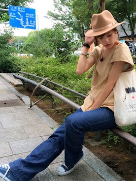 「CONVERSE（コンバース）のALL STAR HI（スニーカー）」を使った、石川 瑠利子さん（レディース・165cm・20代）の夏コーディネート