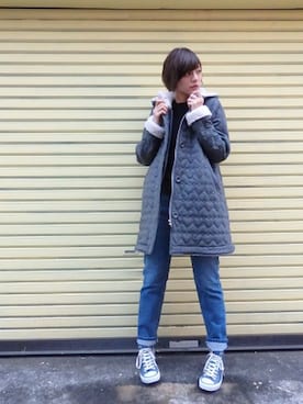 「CONVERSE（コンバース）のALL STAR HI（スニーカー）」を使った、石川 瑠利子さん（レディース・165cm・20代）の秋コーディネート