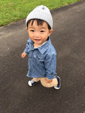 「babygap」｜「アイテム（チノパンツ）」を使った、RYOUGAさん（キッズ・80cm）の秋コーディネート