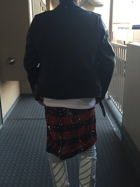 「OFF-WHITE」｜「アイテム（ライダースジャケット）」を使った、しんたろうさん（メンズ・175cm）の秋コーディネート