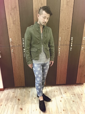 「khaki」｜「アイテム（その他アウター）」を使った、Ryuさん（メンズ・167cm）の秋コーディネート
