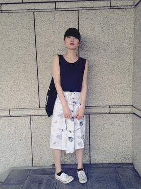 「sneeuw（スニュウ）のアイテム（パンツ）」を使った、小谷実由さん（レディース・168cm）の夏コーディネート