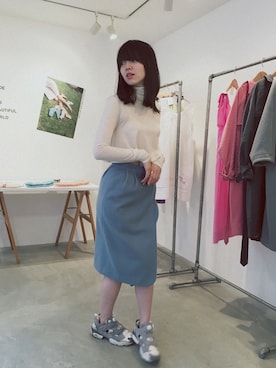 「Shihara（シハラ）のアイテム」を使った、小谷実由さん（レディース・167cm）の夏コーディネート