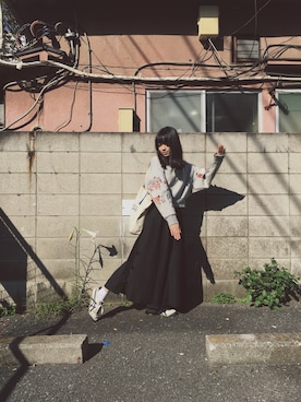 「mame（マメ）のアイテム（スウェット）」を使った、小谷実由さん（レディース・167cm）の秋コーディネート